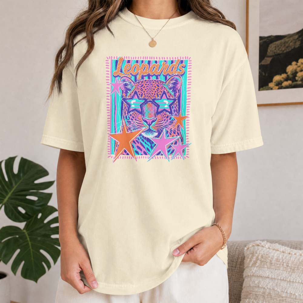 Leopards Retro Graphic T-Shirt | Colorful Leopard Comfort Colors Tee